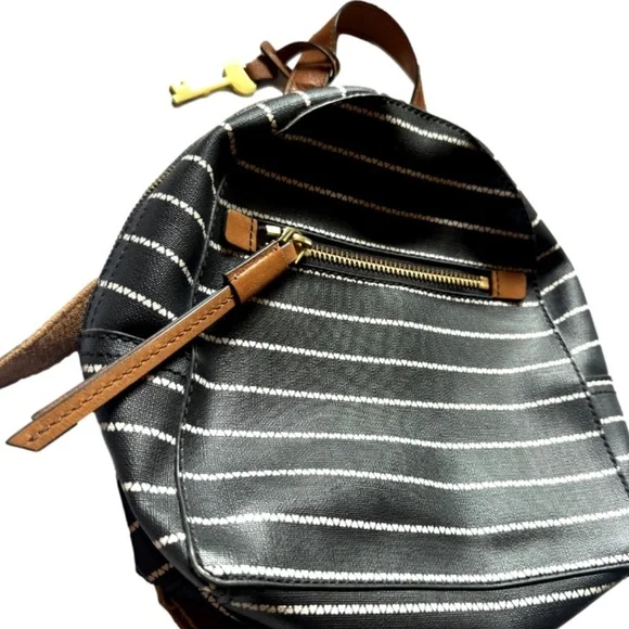 Fossil Black & White Heart Stripes Megan Backpack - Picture 2 of 5